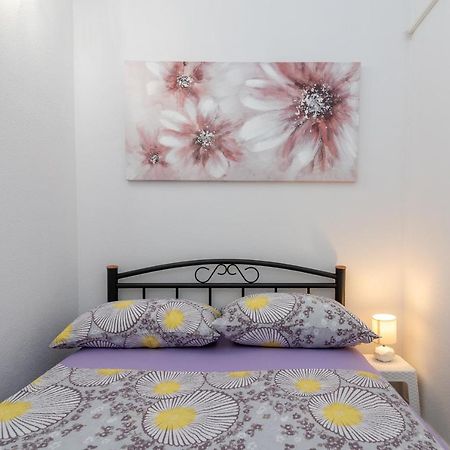 Apartment Leo Trogir Extérieur photo