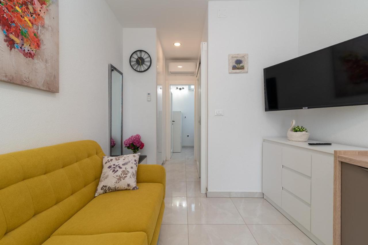 Apartment Leo Trogir Extérieur photo