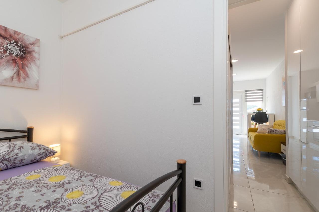 Apartment Leo Trogir Extérieur photo