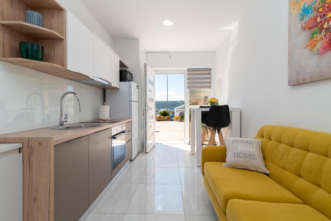 Apartment Leo Trogir Extérieur photo